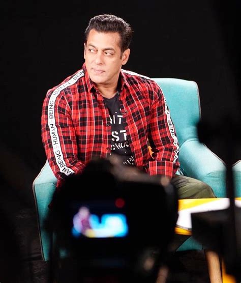 ਬੱਚੇ ਨਾਲ ਬਦਸਕੂਲੀ ਕਰਨ 'ਤੇ ਸਲਮਾਨ ਖਾਨ ਨੇ ਬਾਡੀਗਾਰਡ ਨੂੰ ਮਾਰਿਆ ਥੱਪੜ - salman ...