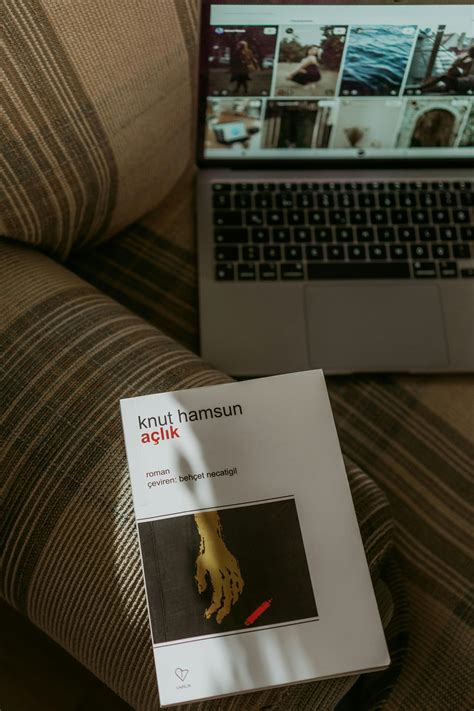 Technology Cover Page 的图像结果