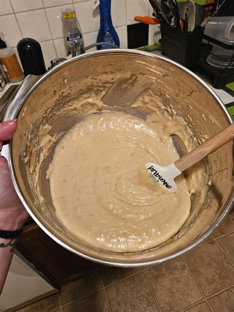 Banana bread...at work today : r/DinnerIdeas