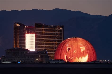 Galeria de The Sphere, a maior estrutura esférica do mundo é inaugurada em Las Vegas - 3