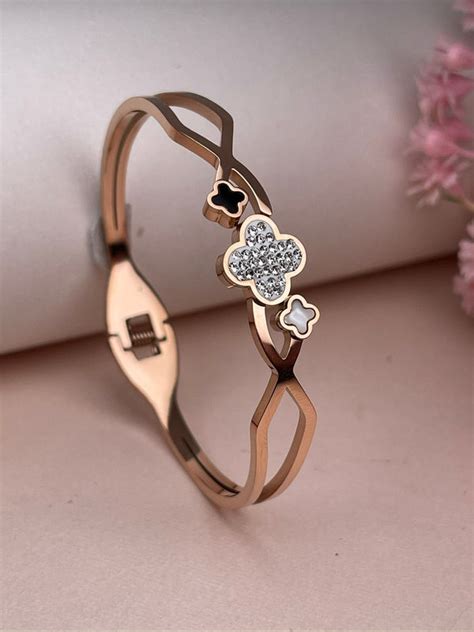 WESTERN Collections – Mannat Jewelz