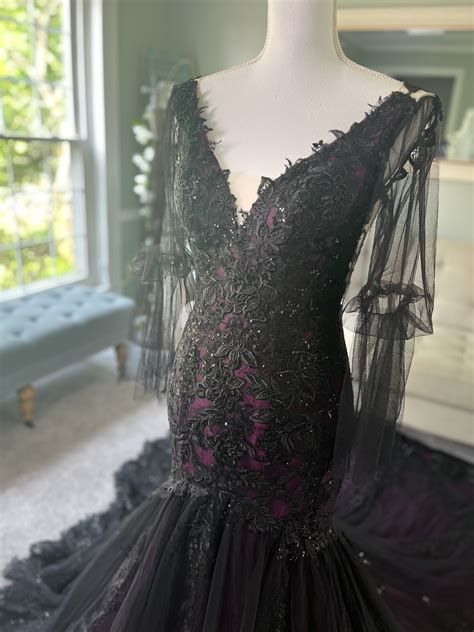 Gothic Black & Purple Wedding Dress with Trumpet Silhouette