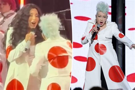 Cher, Cyndi Lauper perform 'Girls Just Want to Have Fun' at Hollywood ...