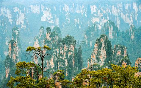 湖南省最值得去的20个旅游景点人气排名