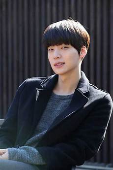 Mens Korean Hairstyle by 20 New Korean Hairstyles The Best Mens Hairstyles Mens Korean Hairstyle