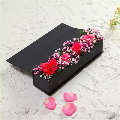 Pink Roses Floral Box | Flower Bouquet in Bangalore | TogetherV