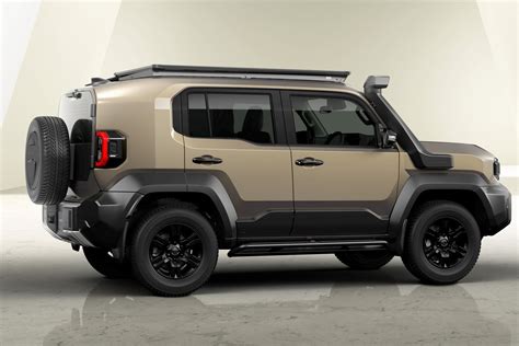 Toyota rilancia la leggenda off-road: debutta il nuovo Land Cruiser FJ - Il Sole 24 ORE