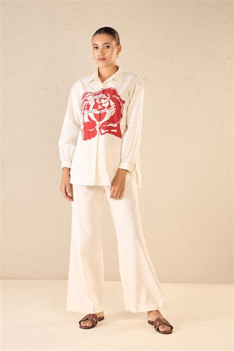 ROSE DREAM: IVORY OVERSIZE COTTON SHIRT CO-ORD SET – SHIVANI BHARGAVA