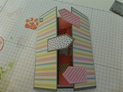 Gatefold Easel Card Tutorial 的图像结果