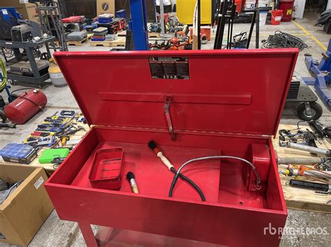 40 Gallon Teilewaschanlage | Ritchie Bros. Auctioneers