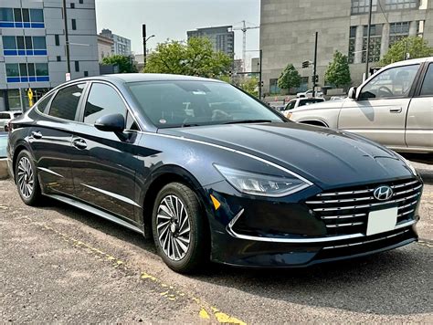 2021 Hyundai Sonata Hybrid Features and Specs | Granite Hyundai