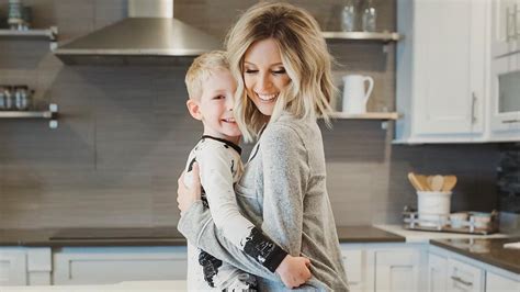 Watch Access Hollywood Interview: Lindsie Chrisley Reveals She Suffered ...