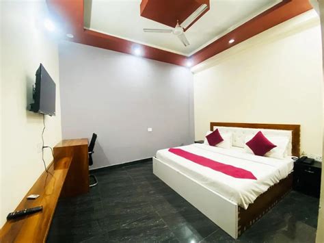 hotel the verve in sector 117, noida - Pay by hour