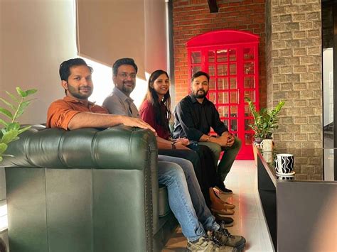 Data Template Infotech Office Photos