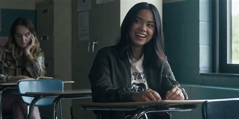 Bloody Axe Wound's Sari Arambulo & Molly Brown On Horror-Comedy And Their Characters' Unique ...