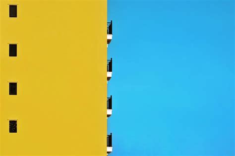 Wall of Block of Flats · Free Stock Photo