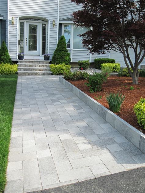 Walkways With Pavers