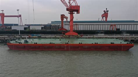 109.85m Flat Top Barge - Barge and 109.85m