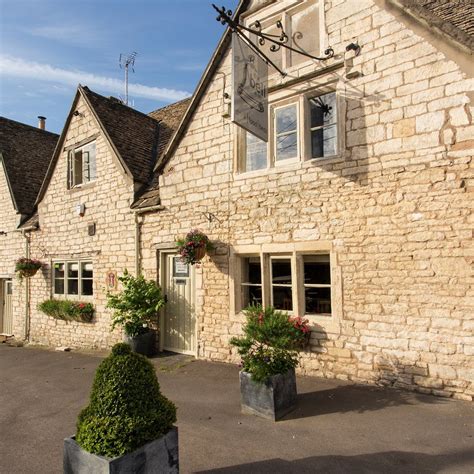 THE BELL INN SELSLEY (2026) All You Need to Know BEFORE You Go (with ...