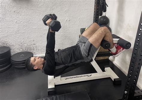 Decline Dumbbell Bench Press: Build Chest, Arms & Stability – Fitness Volt