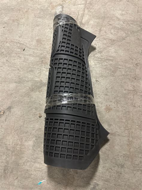 Volvo floor mat 22324328 new part — North Georgia Trucks and Parts