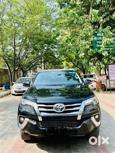 Toyota Fortuner 2018 Diesel 58000 Km Driven - Cars - 1805621259