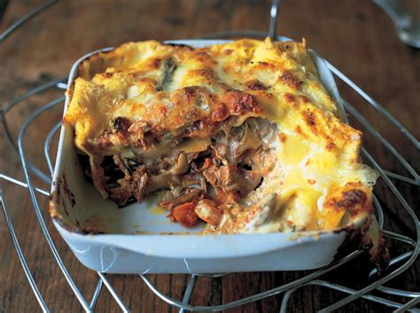 Simple Baked Lasagne   Cookstr.com