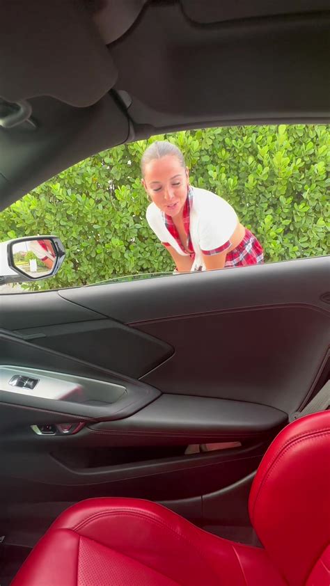 Baddies_gallery (@baddies_gallery) - Urlebird