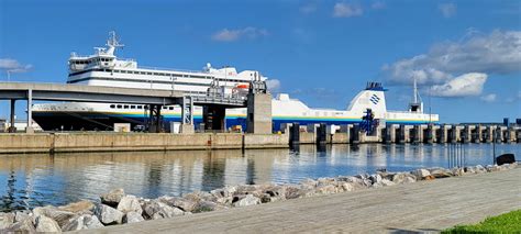 JUNK BOAT TRAVELS: Newfoundland Labrador - FERRY