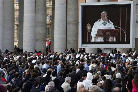 Pope Francis: Inaugural Mass of the Pontificate - Birmingham Live