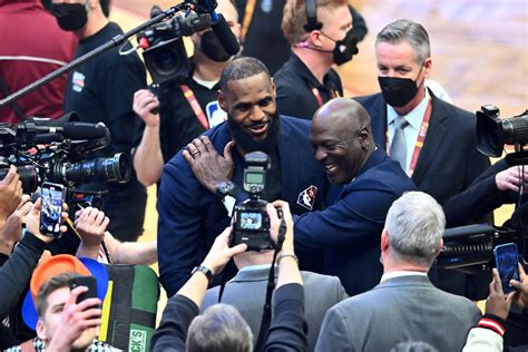 Author Gets Honest About LeBron James, Michael Jordan's Legacy in New ...