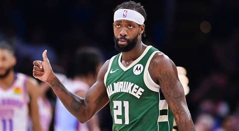 Patrick Beverley Quickly Shuts Down Neon’s Fred VanVleet–Steph Curry ...