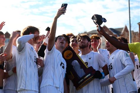 Men’s Soccer Scores Overtime Win for National Championship | Tufts Now