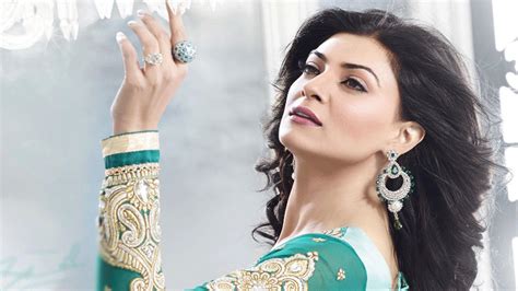 Sushmita Sen creates meditation music with her 'In-house technical crew ...