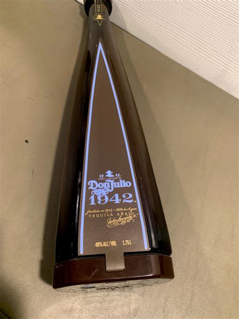 RARE Don Julio Tequila Anejo 1942 MAGNUM LUMINOUS Light Up Empty BOTTLE ...