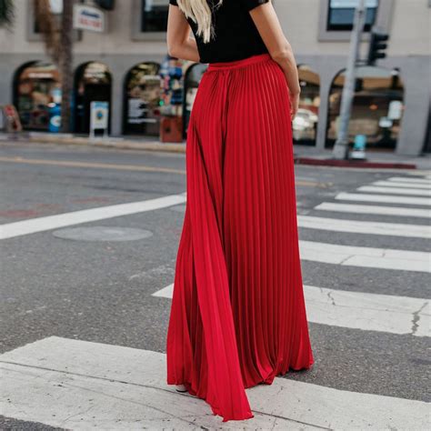 Red Pleated Skirt Outfit