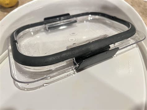 Replacement lids for Rubbermaid Brilliance containers? : r/MealPrepSunday