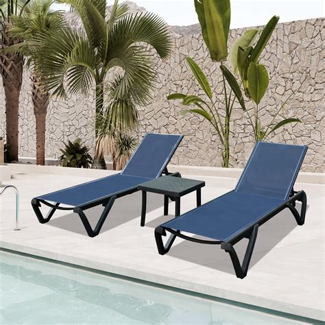 Best Outdoor Lounge Chair for Ultimate Comfort and Relaxation in 2024