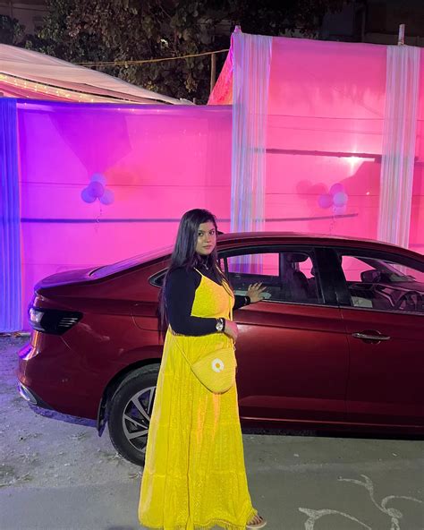 Misti Halder (@misti_halder00) • Instagram photos and videos