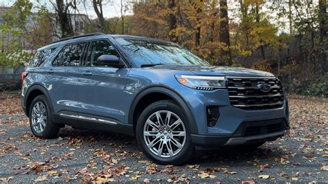 The 20 Best SUVs With 3rd Row Seating - MotorSearches