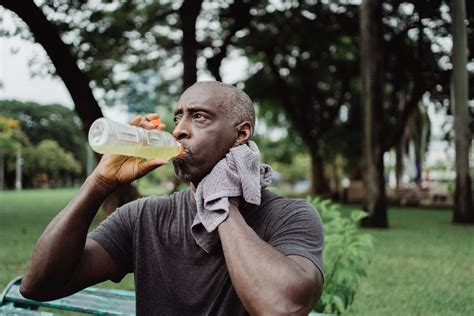 Does COVID-19 Cause Sweating? Symptoms Explained | Speedy Sticks