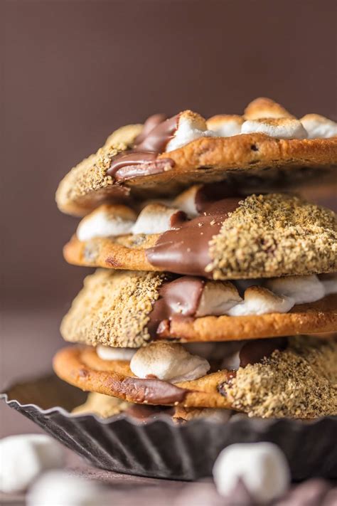 S'mores Cookies - Best Cookie Recipe {VIDEO} - The Cookie Rookie