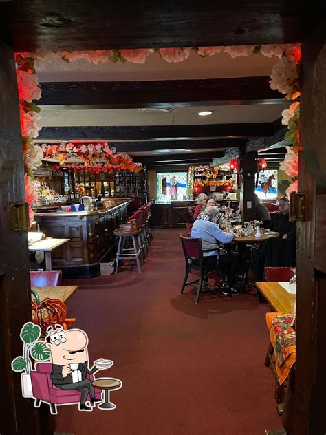 Heritage House, Harvard - Restaurant menu, prices and reviews