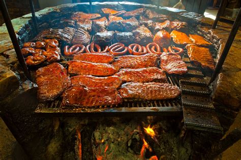 Is TX’s Salt Lick “The Best Damn Barbecue” in the Country? – Left at ...