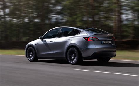 The Definitive List of Tesla Model 3 Alternatives - autoevolution