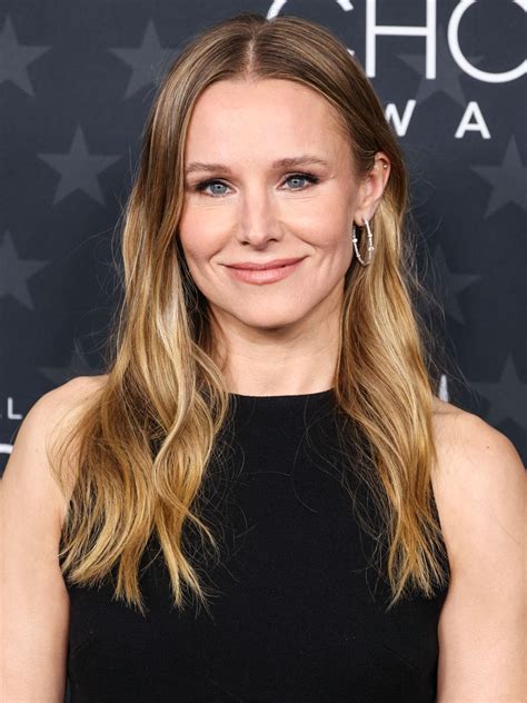 Kristen Bell at Critics Choice Awards 2025 • CelebMafia