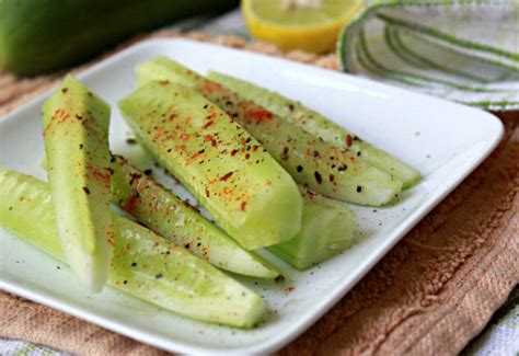 11 Simple foods to eat to stay naturally cool this intolerable summer ...