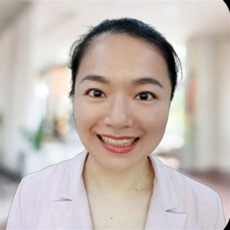 Chris - Chinese teacher - ₹3322/h