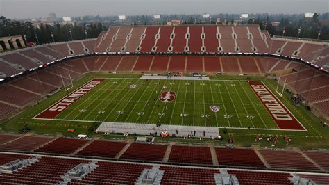 Football Field 的图像结果