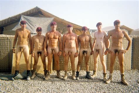 Desnudo Military Models